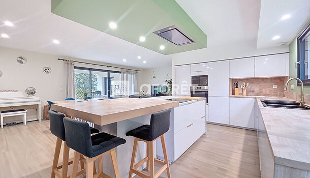 Villa / Maison 5 pièces  à vendre Orthez 64300