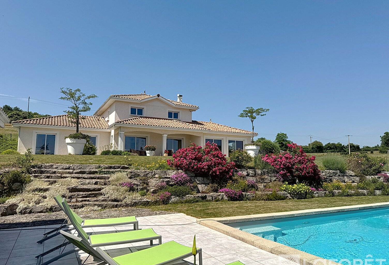 A 10 Minutes de Bourgoin-Jallieu, demeure de 230 m² sur parc paysagé. — photo 1