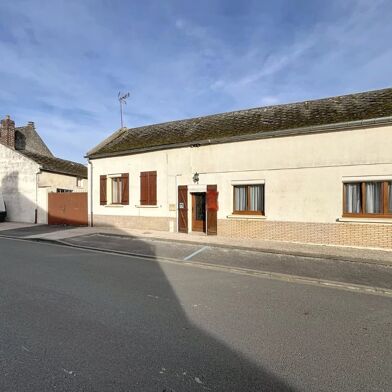 Maison 4 pièces 81500 €