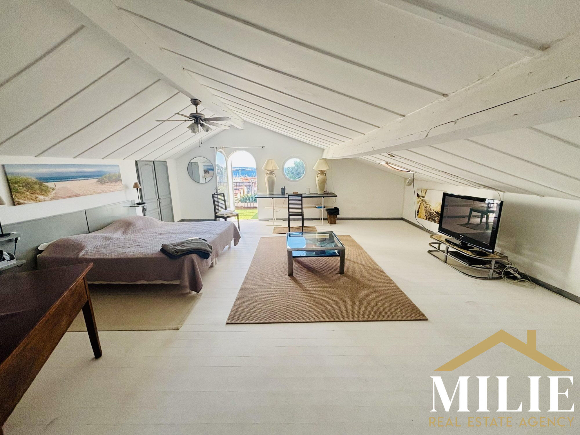 Villa / Maison  T7 à vendre Bandol 83150