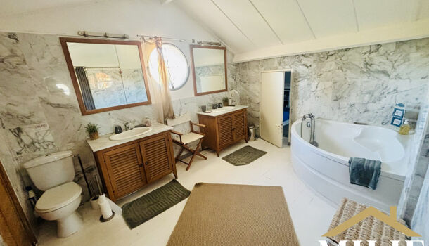 Villa / Maison 7 pièces  à vendre Bandol 83150