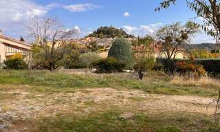 Terrain  758 m² à vendre à Forcalquier (04300)