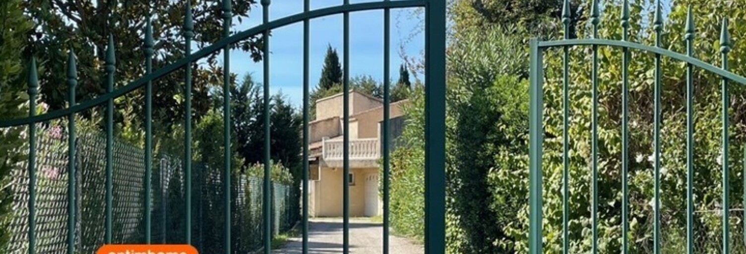 Maison 7 Pièces 165 m² à vendre à Eyguières (13430)