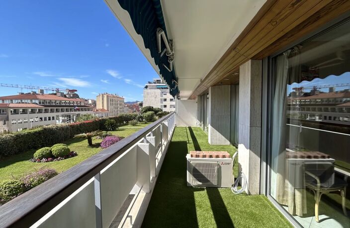 CANNES  - 5p  141 m2 Terrasse Mer et Suquet — photo 2