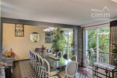 Maison 9 pièces 569000 €