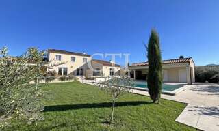 Maison 10 Pièces 344 m² à vendre à Vaison-la-Romaine (84110)