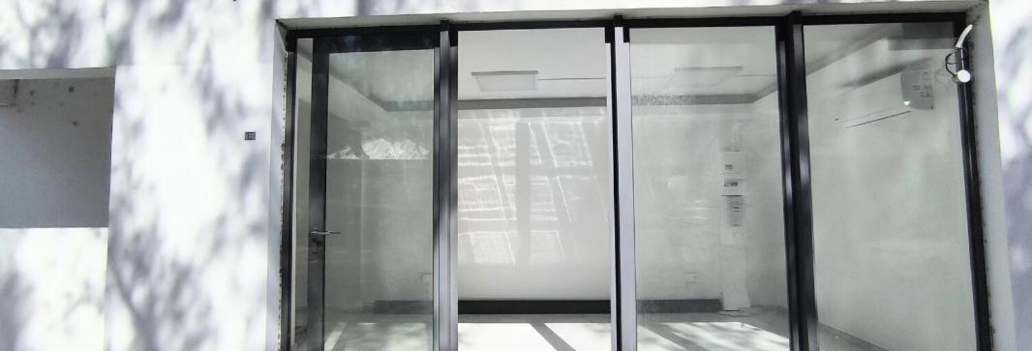 Commerce 1 Pièce 18 m² à vendre à Saint-Pierre (97410)