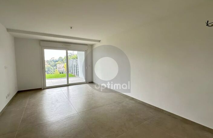 ROQUEBRUNE QUARTIER RESIDENTIEL DU HAMEAU: APPARTEMENT TROIS PIE — photo 5