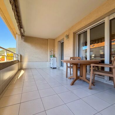 Appartement 4 pièces 540000 €