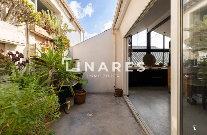LOFT D'AZUR - Maison de ville de 195m² (duplex T3 de 87m² + deux — photo 3