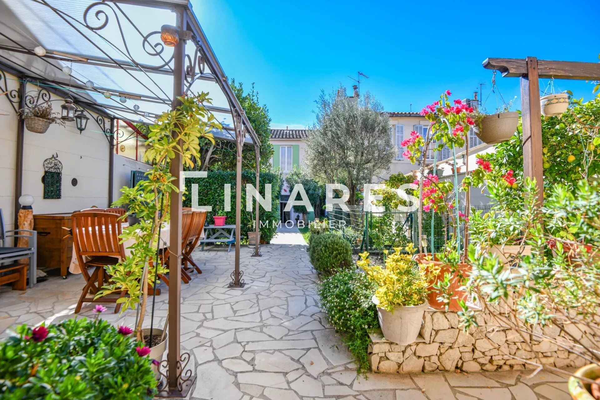 Villa / Maison  T4 à vendre Marseille 4eme 13004