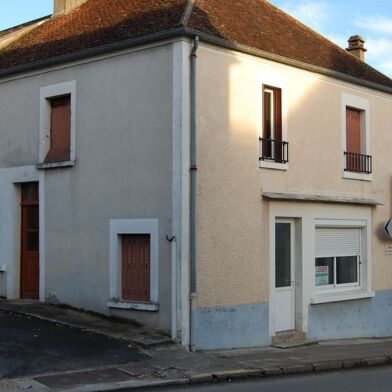 Maison 3 pièces 403 €