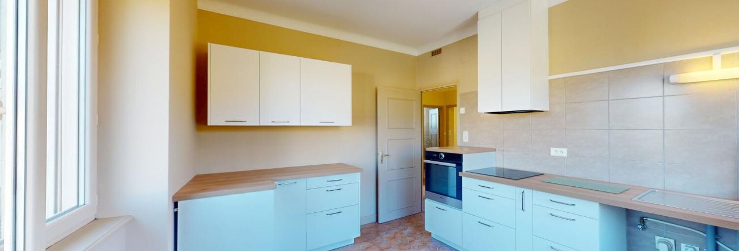 Appartement 4 Pièces 77 m² à louer à Naucelle (12800)