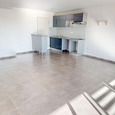 Appartement 4 pièces 1050 €