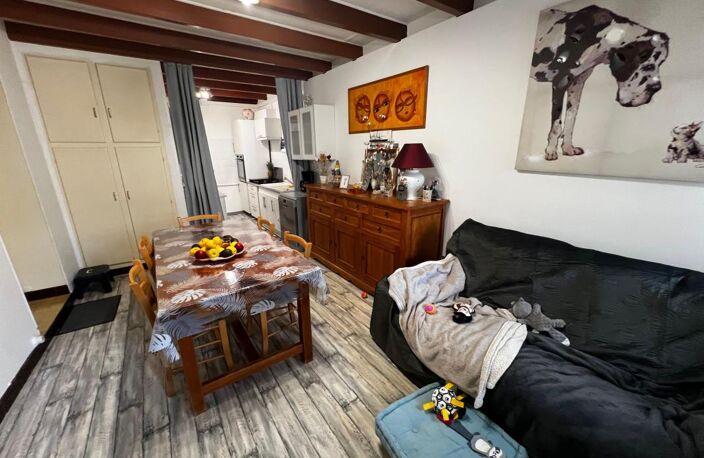 Maison Grézac 4 Pièces Centre Bourg 96M2 Fort potentiel — photo 2