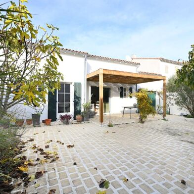 Maison 5 pièces 924000 €
