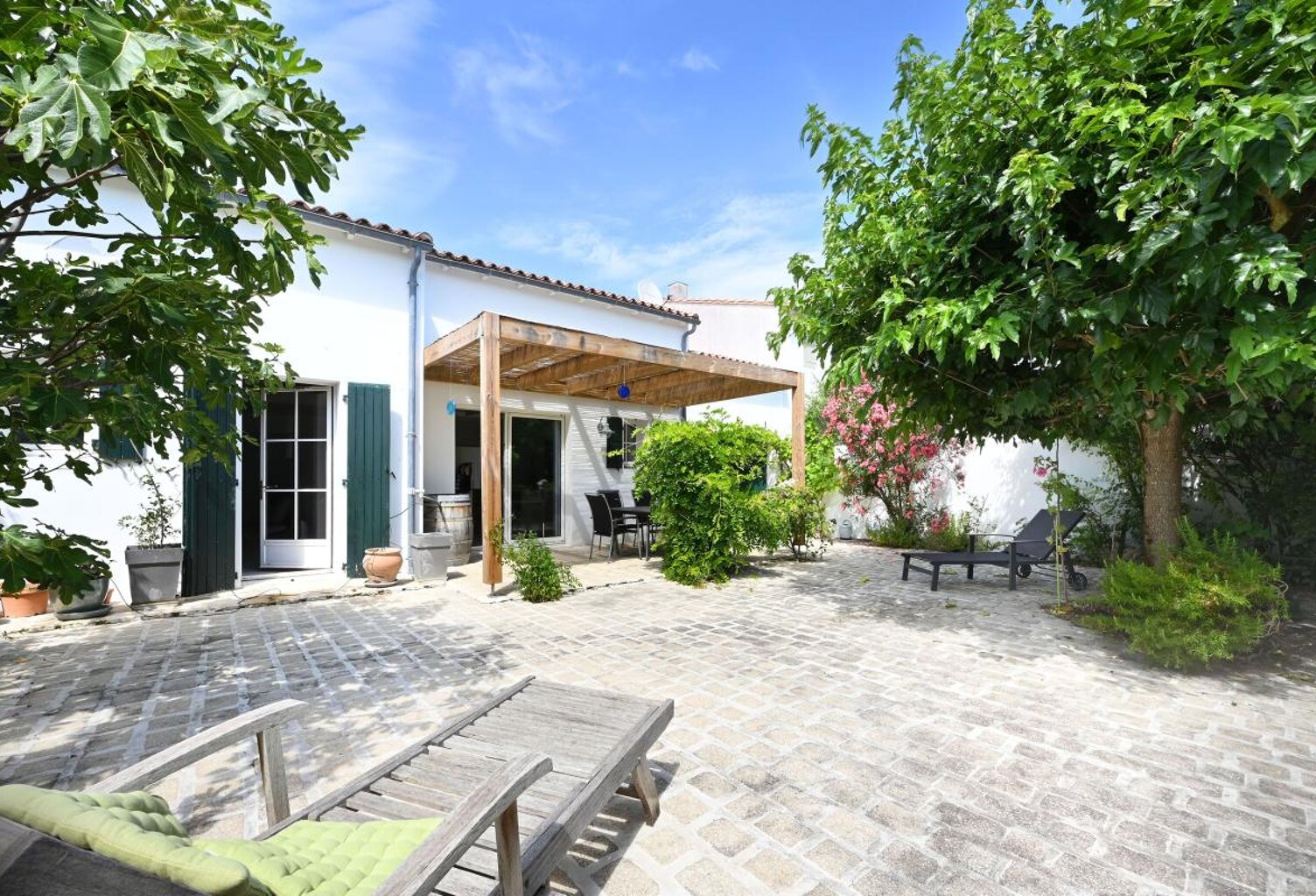 Cœur de village - Maison 4 chambres - terrasse - garage — photo 1