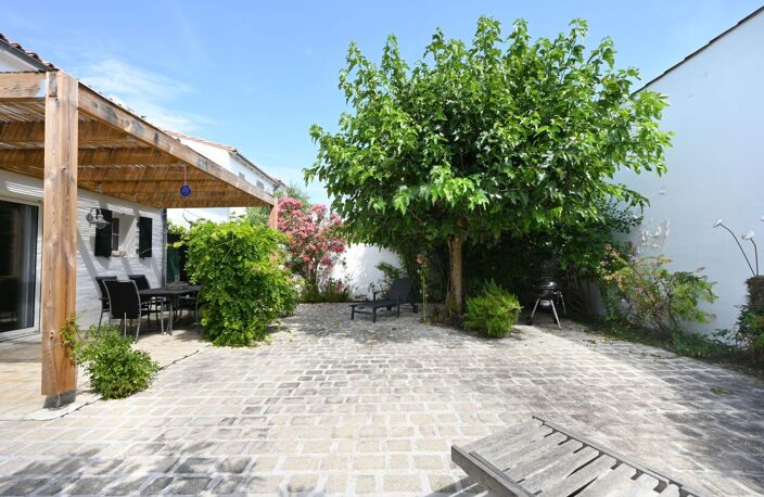 Cœur de village - Maison 4 chambres - terrasse - garage — photo 3
