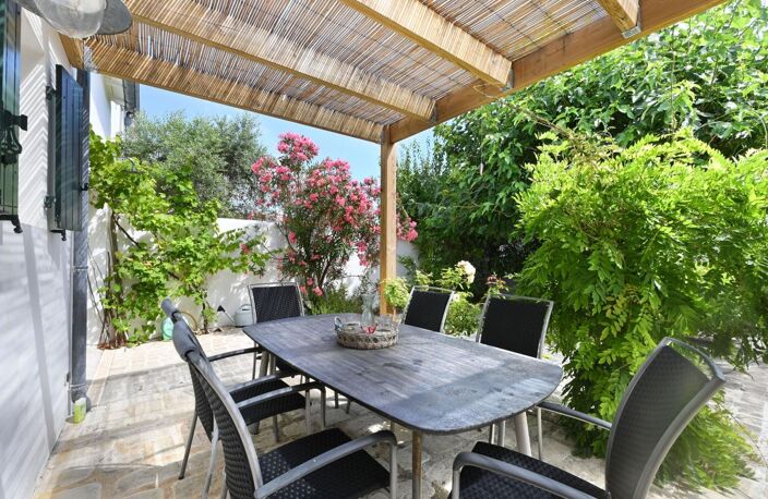 Cœur de village - Maison 4 chambres - terrasse - garage — photo 5
