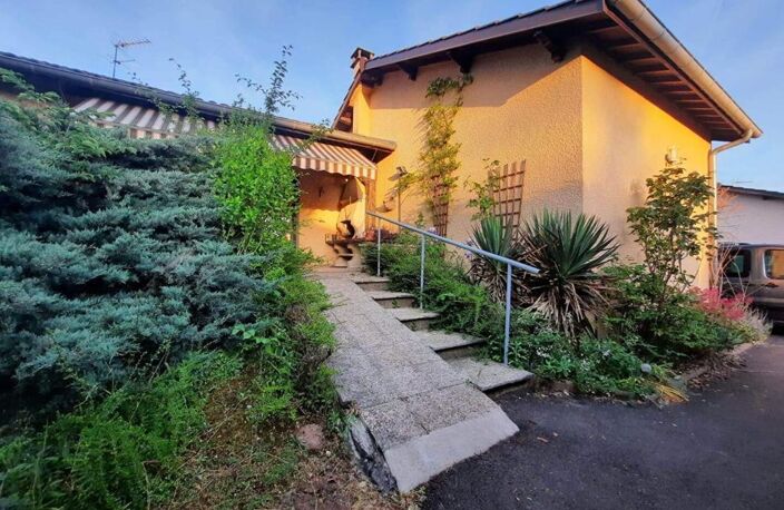 Grande Maison Familiale de 140 m² : Potentiel et Confort de Vie à Charvieu-Chavagneux — photo 3