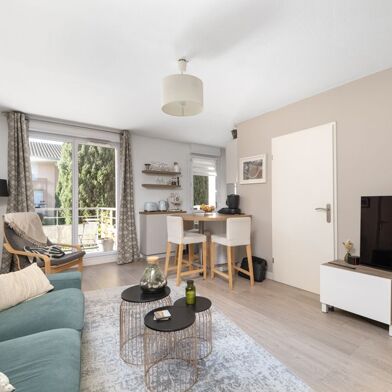 Appartement 3 pièces 211500 €