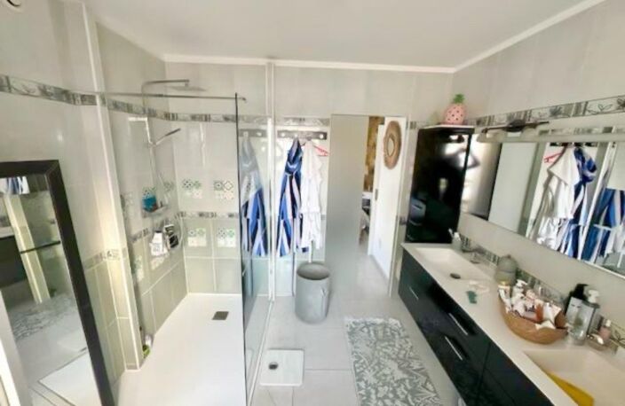 Maison contemporaine T4 de 123m2 avec piscine chauffée – quartier résidentiel calme à vendre SERIGNAN (34) — photo 5