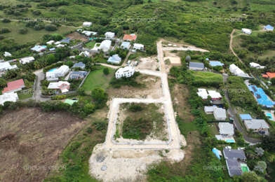 Terrain  181500 €