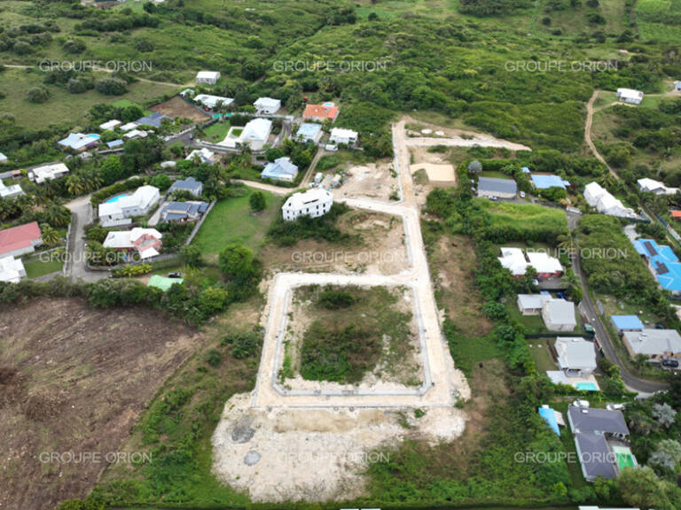 A VENDRE: Terrain de 605m² à SAINTE ANNE (971) — photo 1