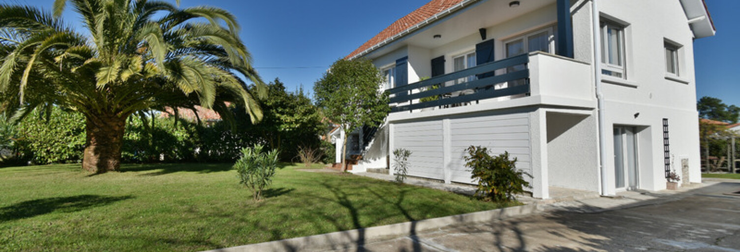 Maison 7 Pièces 196 m² à vendre à Ondres (40440)