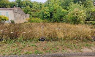 Terrain  1069 m² à vendre à Vouharte (16330)