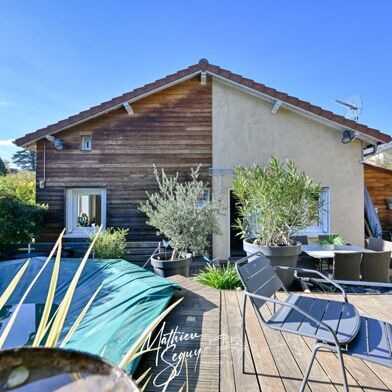 Maison 5 pièces 312500 €