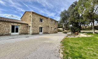 Maison 8 Pièces 202 m² à vendre à La Baume-de-Transit (26790)