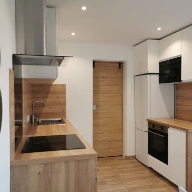 Appartement 3 pièces 1100 €