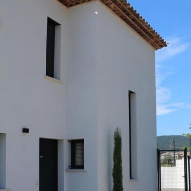 Maison 5 pièces 3030 €