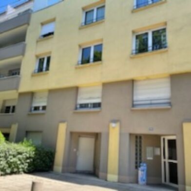 Appartement 1 pièces 610 €