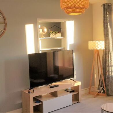 Appartement 3 pièces 750 €