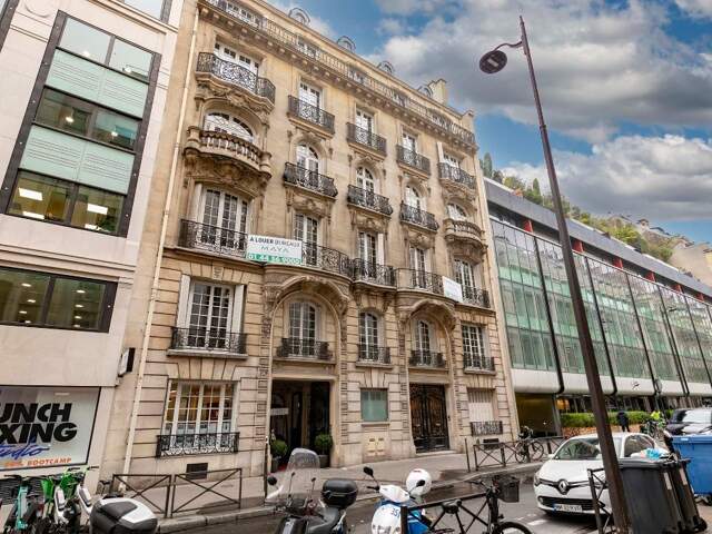 Bureaux à louer - Saint Philippe du Roule — photo du bien