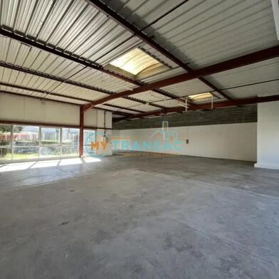 Local industriel  5687 €