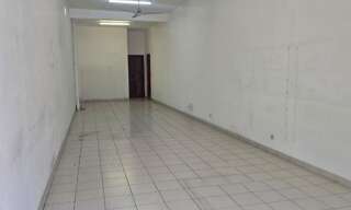 Commerce  60 m² à louer à Saint-Louis (97450)