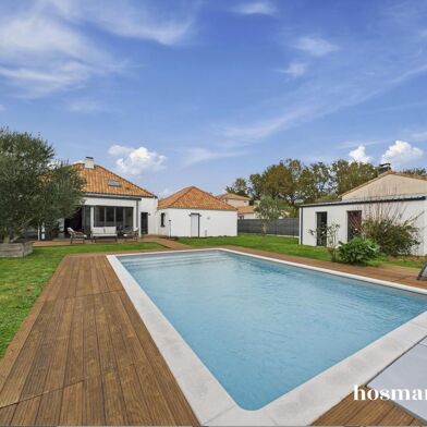 Maison 8 pièces 499000 €