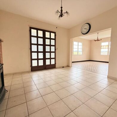 Maison 5 pièces 163000 €