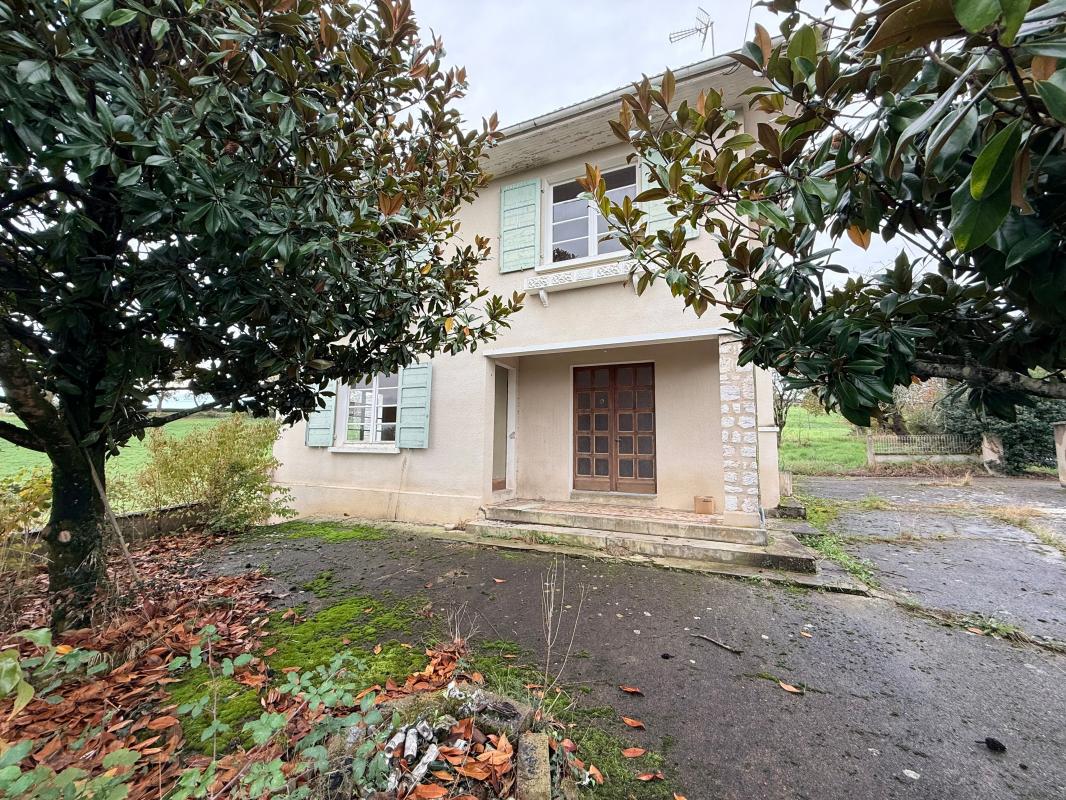 Villa / Maison  T6 à vendre Clèdes 40320