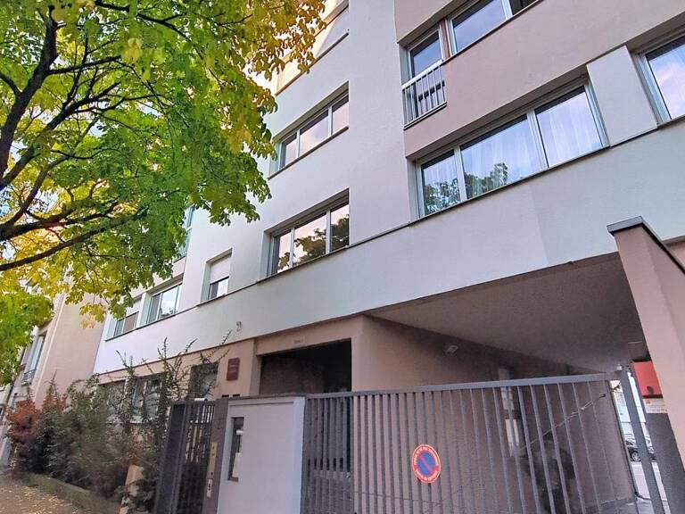 Appartement F2 quartier Charlemagne — photo 1