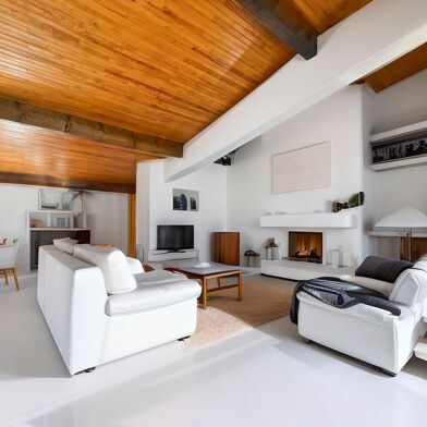 Maison 4 pièces 595000 €