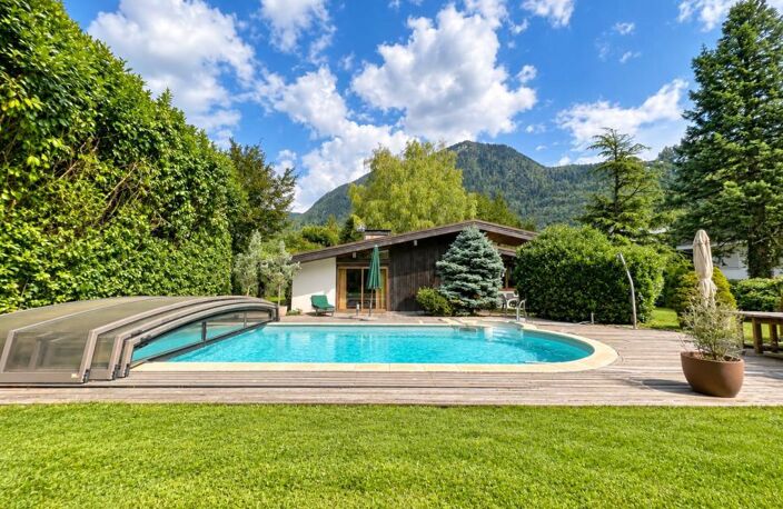 MAISON D’ARCHITECTE DE 170 M² AVEC PISCINE CHAUFFÉE – CLUSES — photo 2