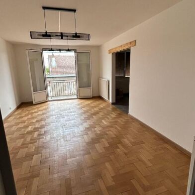 Appartement 3 pièces 130000 €