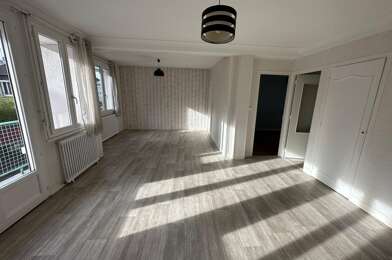 Appartement 2 pièces 555 €