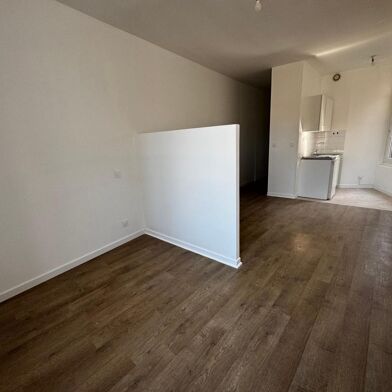 Appartement 1 pièces 540 €