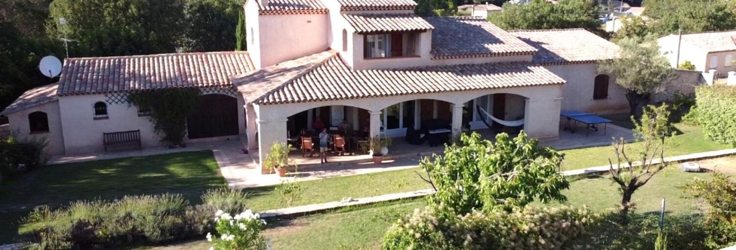 Maison 8 Pièces 190 m² à vendre à Rocbaron (83136)