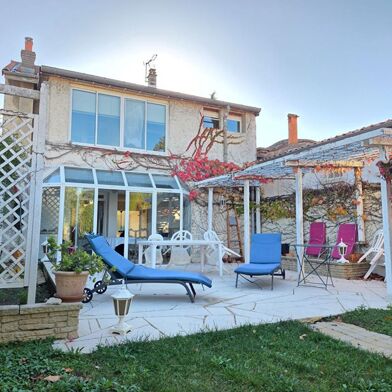 Maison 5 pièces 270000 €